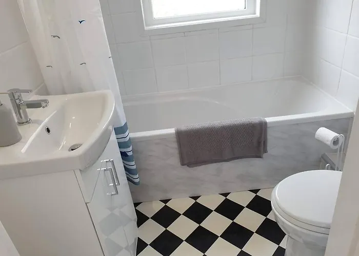 Seagull Escapes - Short Walk To The Scarborough