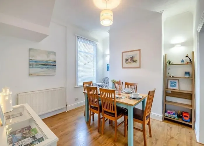 Seagull Escapes - Short Walk To The Ferienhaus